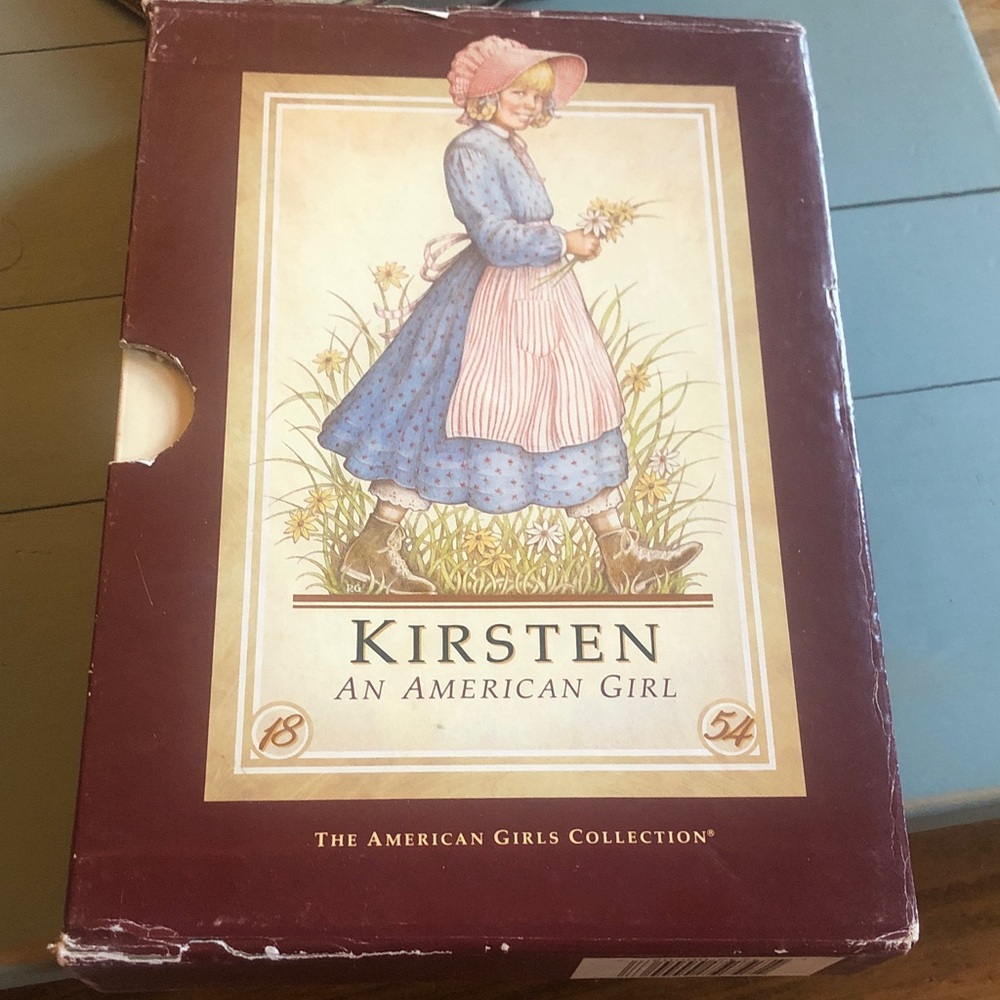 American Girl Kirsten Doll Box - Pink and Blue 6 books in box. Good condition
